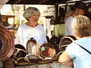 Pine Needle Basket Weaving